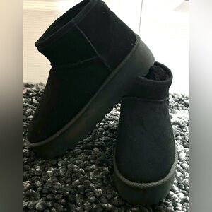 Brand New Black Chunky Platform Boots Size7
